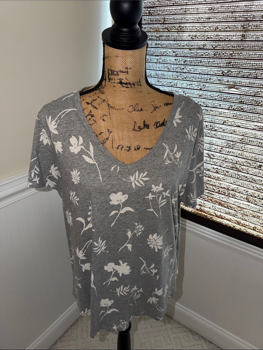 Women’s Old Navy Top